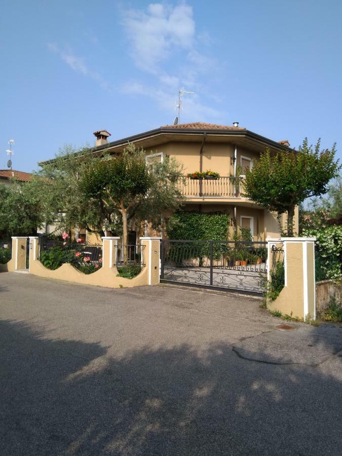 Villa Casa Patty à Sirmione Extérieur photo